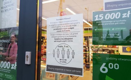Powrót obostrzeń? Niemal połowa Polaków: Tak, przy wzroście liczby zakażeń