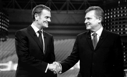 Platforma zatapia lewicę