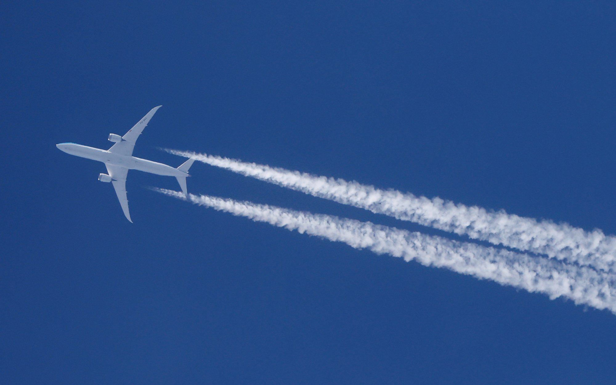 Samolot z minister obrony Hiszpanii leciał w pobliżu Królewca. Zakłócono sygnał GPS