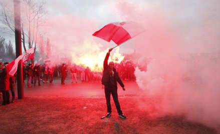 Prawie wszyscy Polacy uważają się za patriotów
