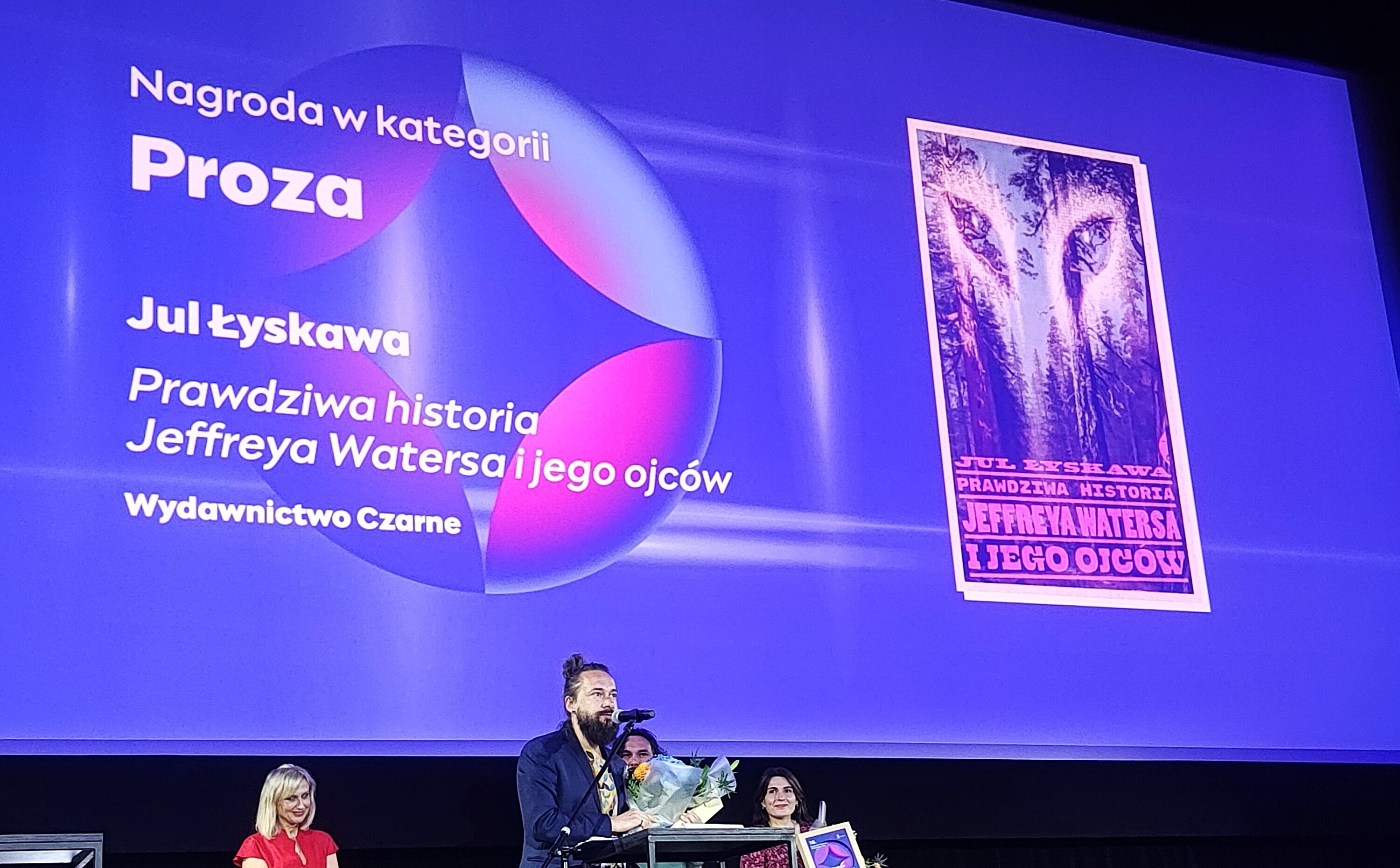 Zwycięzcy 18. Nagrody Literackiej Warszawy