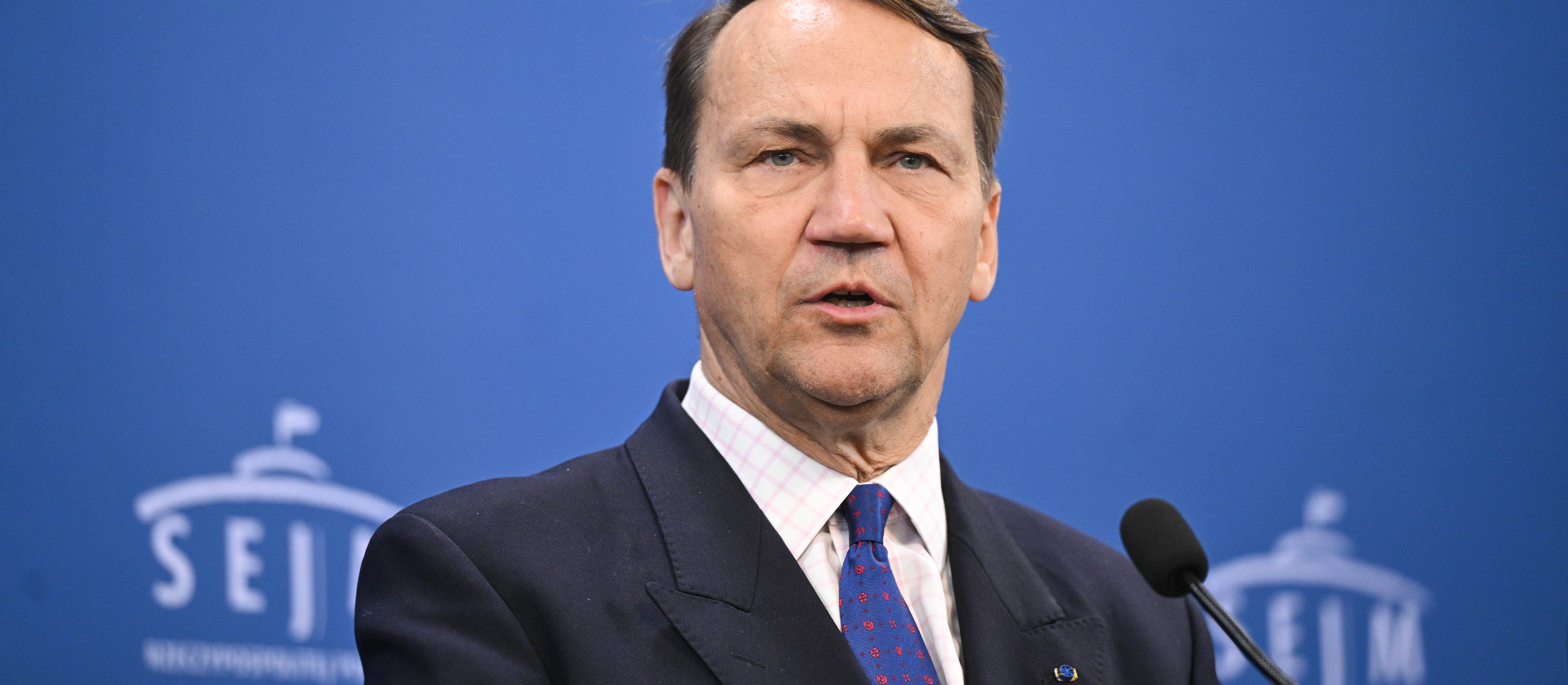 Radosław Sikorski krytykuje słowa polityków PiS o Ukraińcach w Polsce. „To skandaliczne”