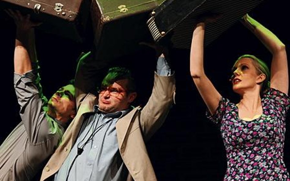 Do Amsterdamu. Wieczór piosenek Jacquesa Brela” można obejrzeć na scenie kameralnej Teatru Polskiego