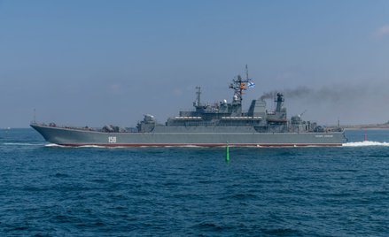 Rosyjski okręt desantowy "Cezar Kunikow", fotografia z 2021 r.