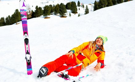 Kontuzja na nartach za granicą. Co robić krok po kroku