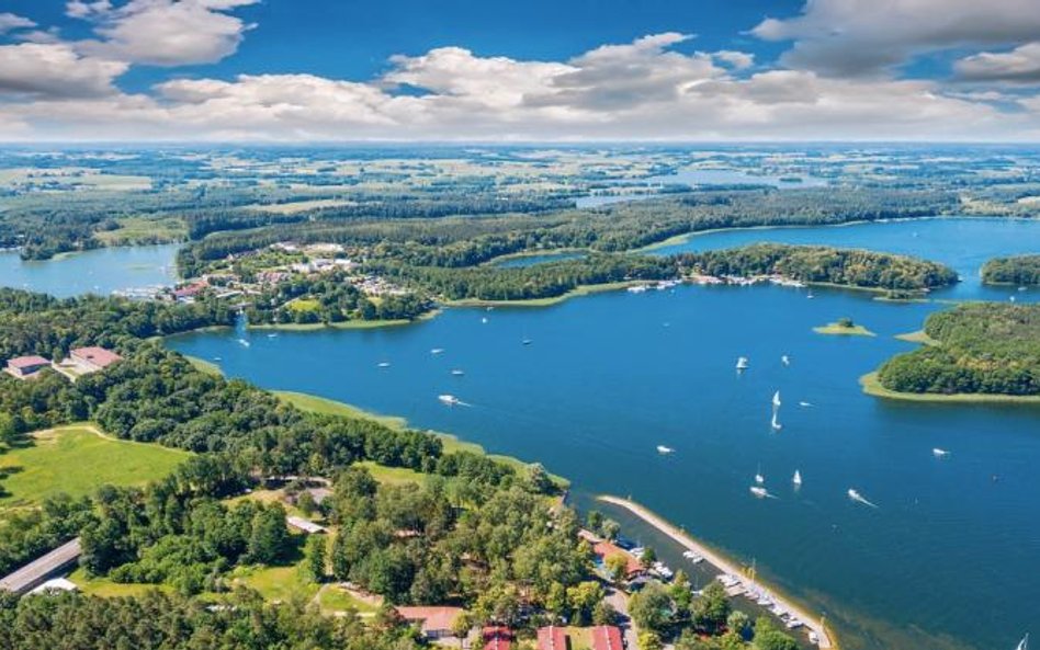 Teren z bezpośrednim dostępem do brzegu nie zawsze kosztuje majątek