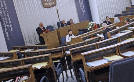 Niewpuszczenie związkowców do Senatu - komentarze Millera i Mastalerka