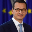Zuzanna Dąbrowska: Korpopremier z centralą za plecami