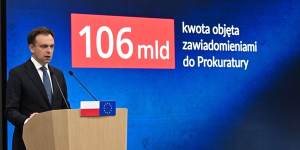 KAS ujawnia: Za rządów PiS dotacje trafiały do wybrańców, miliony zmarnowane