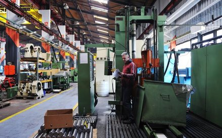 Maszyny i urządzenia, poza pojazdami, są w czołówce zakupów finansowanych przez MSP za pomocą leasin