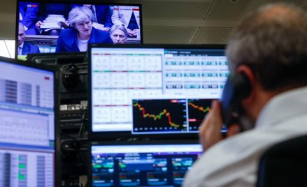 Brexit nie wystraszył rynków. Funt się umacnia