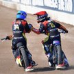 Sparta Wrocław (na zdjęciu juniorzy Bartłomiej Kowalski i Kacper Andrzejewski) ma na koncie komplet 