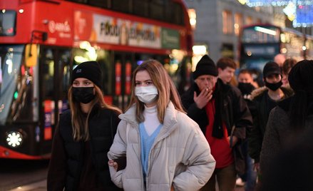 Rekord zakażeń i kolejny nowy szczep koronawirusa w Wielkiej Brytanii