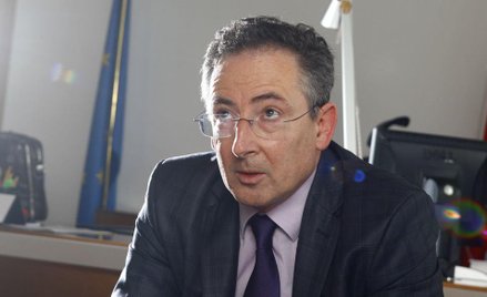 Były szef MSW Bartłomiej Sienkiewicz - to on - według "Gazety Wyborczej" - miał nadzorować działania