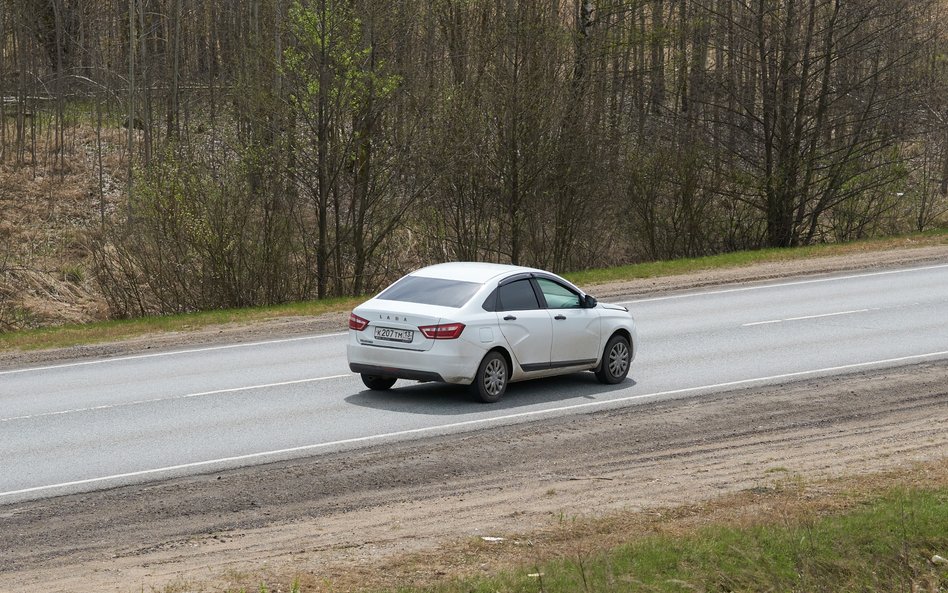 Łada oparta jest właśnie na chińskich podzespołach