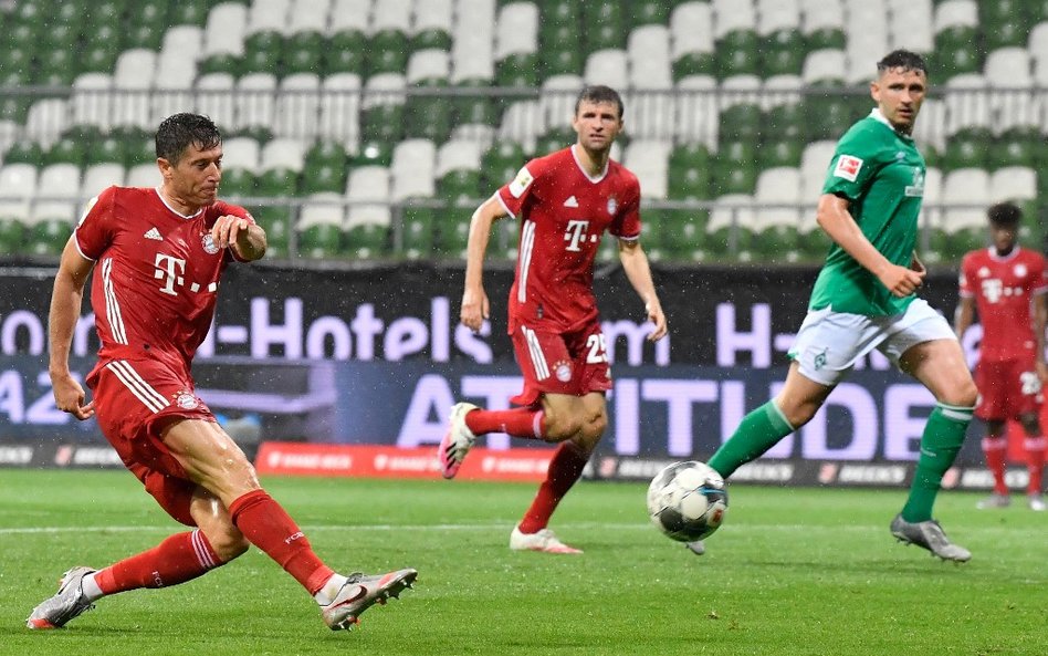 Robert Lewandowski daje tytuł Bayernowi