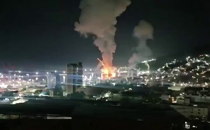 Eksplozje w Caracas, stolicy Wenezueli. Doniesienia o amerykańskich śmigłowcach