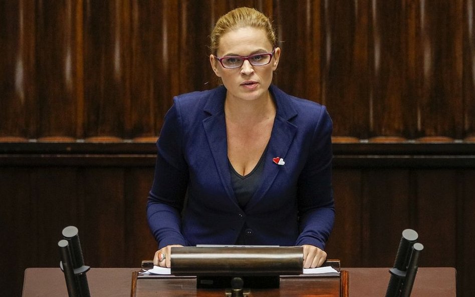 Pełnomocniczką Komitetu "Ratujmy Kobiety 2017" jest Barbara Nowacka