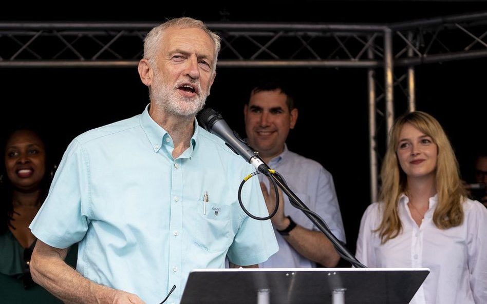 Corbyn: Zrobimy wszystko co możliwe, by nie było brexitu bez umowy