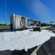 Pożar naczepy ciężarówki w pobliżu autostrady A4