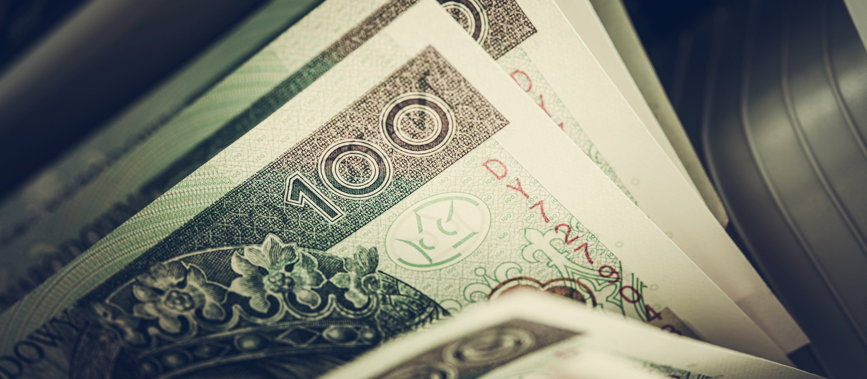 Cięcie stóp nie straszne złotemu