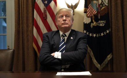 Trump grozi zamknięciem rządu. Domaga się pieniędzy na mur