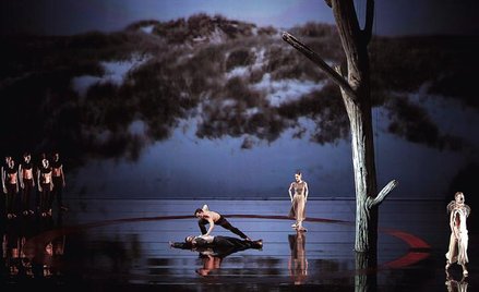 „Burza”, choreografia Krzysztof Pastor, projekcje wideo Shirin Neshat & Shoja Azari, Het Nationale B