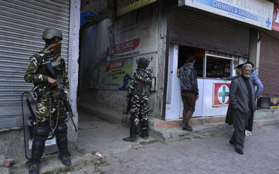 Strzały na granicy Indii z Pakistanem w Kaszmirze