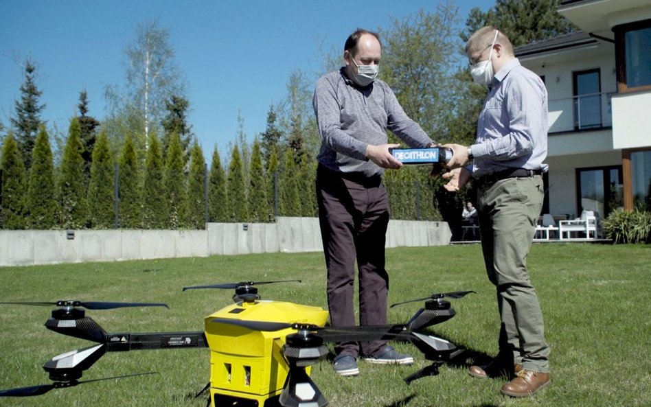 Pół miliarda na nadzór dronów