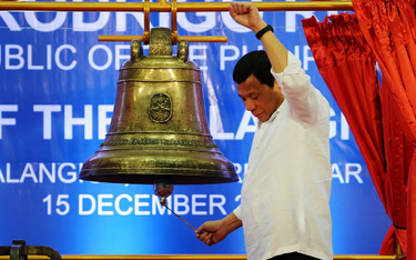 USA zwróciły Filipinom trzy dzwony. Po stu latach
