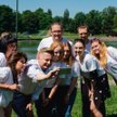 Nowa twarz ludowców. Kandydujący w Warszawie Jakub Stefaniak (w środku) otacza się ludźmi jeszcze mł