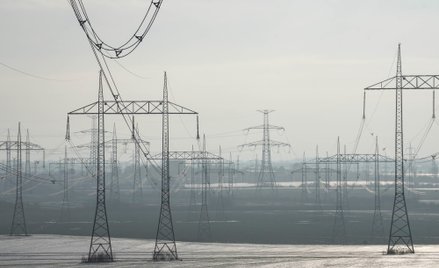 URE wzywa energetykę do dopłat. Chodzi o miliardy z systemu mrożenia cen