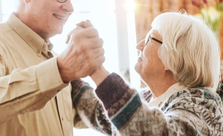 Bon senioralny czeka już tylko na podpis prezydenta Karola Nawrockiego