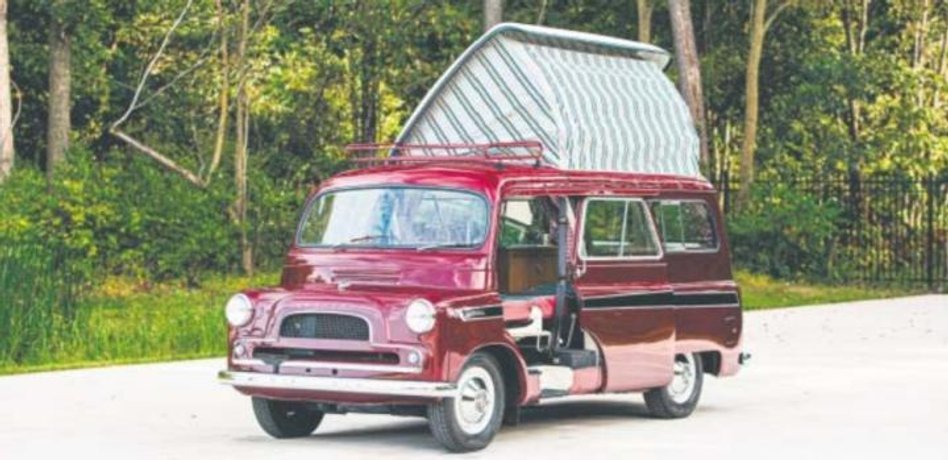 Pełen uroku kamper w stylu vintage będzie hitem zarówno na pokazach samochodowych, jak i na kempinga