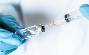 Immunolog: 2 mln szczepionek na grypę? Potrzeba 10 razy więcej
