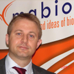Maciej Wieczorek to prezes Mabionu. Ta biotechnologiczna spółka już w momencie debiutu na rynku NewC