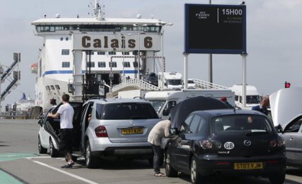 Niebezpieczna przeprawa w Calais