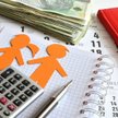 Polacy, którzy mają dzieci więcej wiedzą o pieniądzach