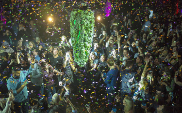 Świętowanie legalizacji marihuany o północy w Toronto
