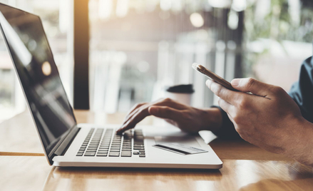 Rzecznik Finansowy bada przerwy w dostępie do bankowości online