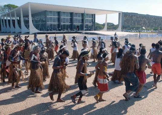 Współcześni brazylijscy Indianie. Tereny przedkolonialnej Brazylii przed przybyciem Europejczyków za
