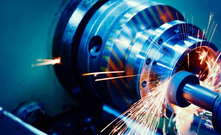 Firmy przemysłowe widzą tylko drogę w dół