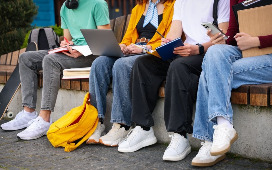 Do aplikacji mObywatel Junior można podpiąć cyfrową wersję legitymacji szkolnej.