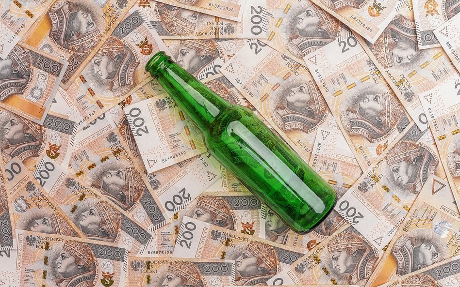 1 978,49 zł brutto z tytułu całkowitej niezdolności do pracy - tyle wynosi w 2026 r renta alkoholowa