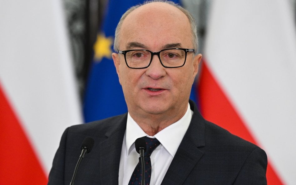 Marszałek Sejmu Włodzimierz Czarzasty podczas konferencji prasowej w Sejmie