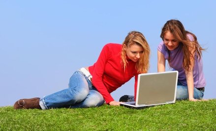 "Ta firma była okropna" - przy wyborze pracodowcy kierujemy się opinią znajomych