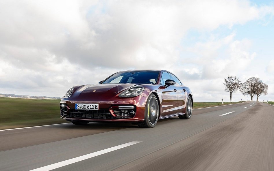 Nowe Porsche Panamera za 18 tys. dolarów. W Chinach to możliwe