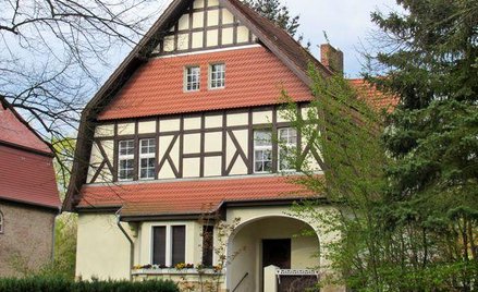 Przed wieloma laty odległości między sąsiednimi budynkami obliczało się nieco inaczej niż obecnie. T