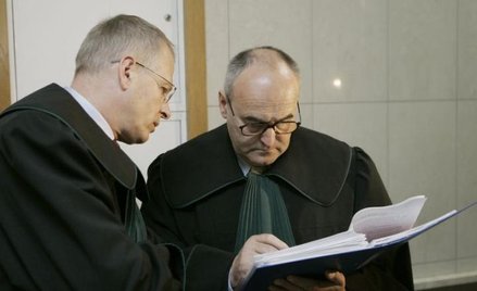 Jak wynagradzać pełnomocników prawnych: nie robić zamieszania