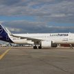 Lufthansa zmienia się w Lovehansa. Na pół roku przemalowała samolot